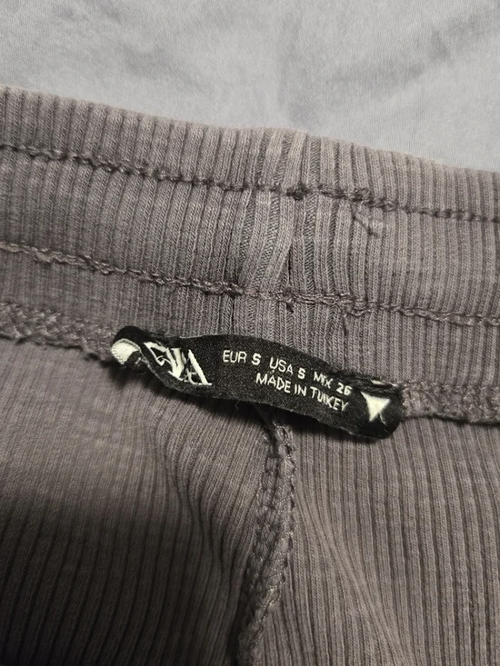 ZARA Purple Ribbed Drawstring Lounge Shorts. Size S - Picture 8 of 9